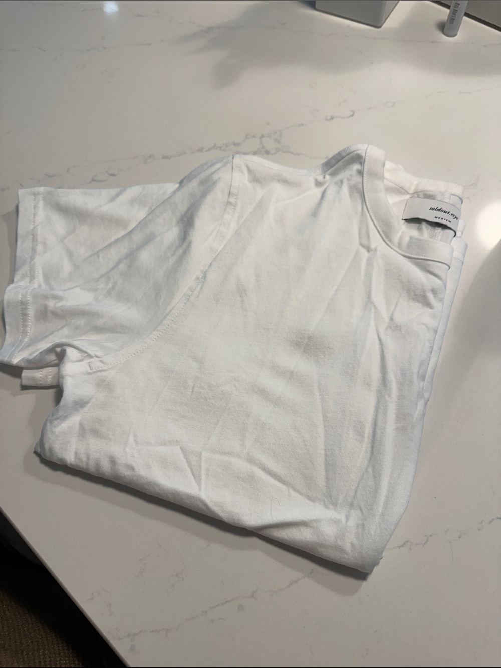 Sold out nyc perfect white tee Medium